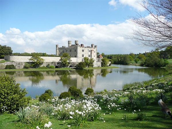 Kent's Glorious Castles & Magnificent Gardens